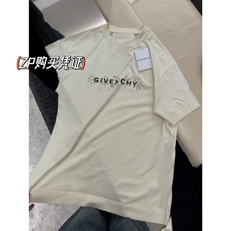 Givenchy T-Shirts